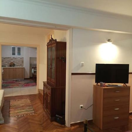 Romantic Apartment Ideal For Women! Atina Dış mekan fotoğraf