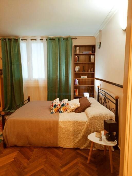 Romantic Apartment Ideal For Women! Atina Dış mekan fotoğraf