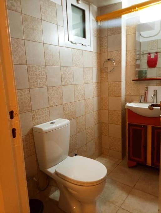 Romantic Apartment Ideal For Women! Atina Dış mekan fotoğraf