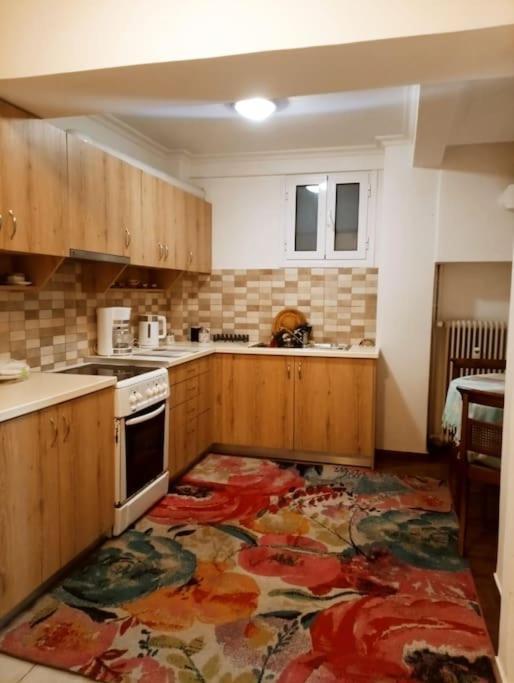 Romantic Apartment Ideal For Women! Atina Dış mekan fotoğraf